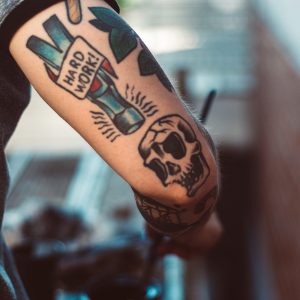 imgi_51_luis-villasmil-1180747-unsplash-1590x1590